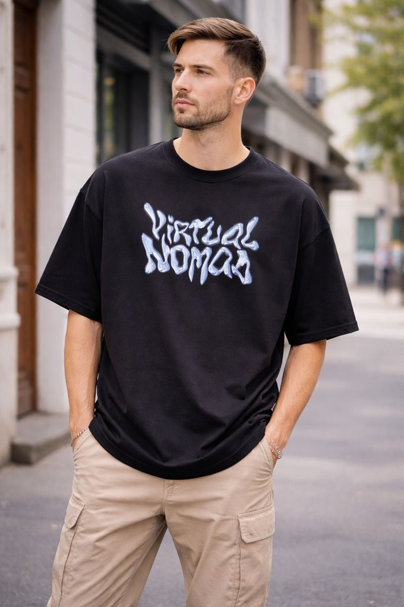 Tricou negru „Virtual Nomad” – Unisex